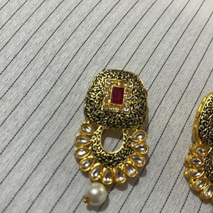 Kundan Earings