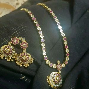 Impone Goodlooking Necklace And Earrings