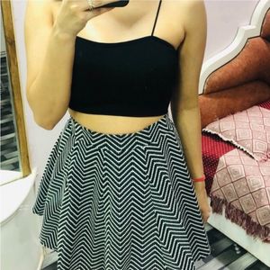 Black Crop Top