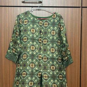 Women Olive A Line Kurti