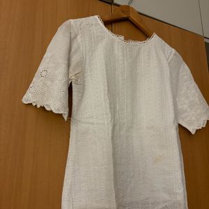 Embroidered cotton top