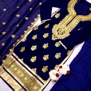 Pakistani Blue Heaven Suit