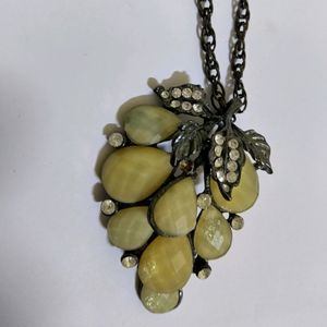 One Necklace 1 Pendant Combo