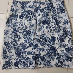 Noble The Best Mini Skirt With Blue Floral Print