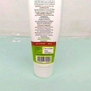 Mama Earth Onion Shampoo With Plant Keratin