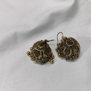 Golden Jhumka