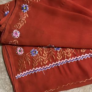 Aesthetic Floral Border Saree