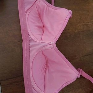 New unused light pink padded bra(28 no)