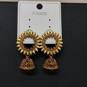 Golden Jhumki