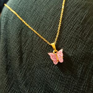 Butterfly pendant set - pink