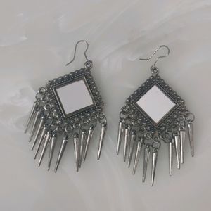 Diamond Shaped Mirror Drop Earings