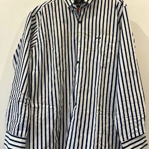 White Blue Strips  Shirt XL