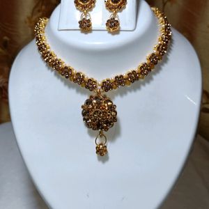 Flower Design Necklace Set With Earrings (Golden Colour)
