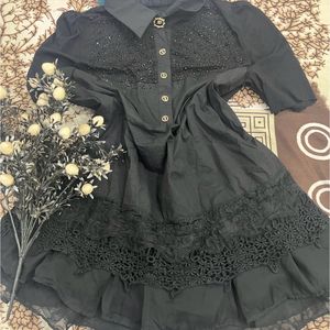 black frill top