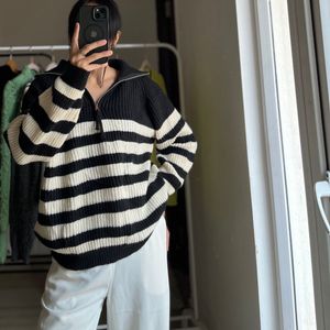 Stripe Semi-high neck zipper pullover