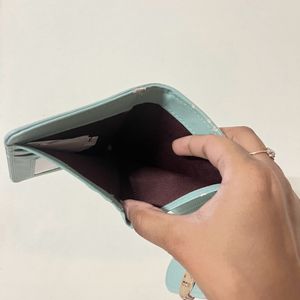 Caprese Wallet