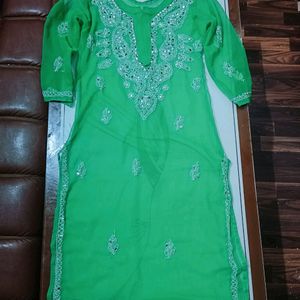 Chikankari Kurti💚