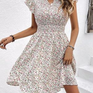 Monteau Los Angeles Floral Dress