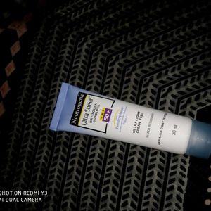 Neutrogena Ultra Sheer Dry-Touch Sunblock