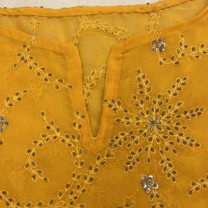 Yellow ladies Top, Sequined , M