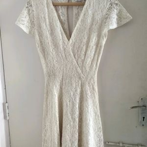 Bershka Beautiful Lace Dress