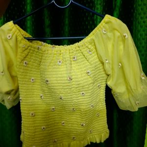 Yellow Net Croched Flower Crop Top