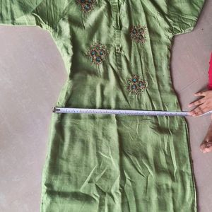 Beautiful  Rayon Silk Kurti With Aari Embroidery