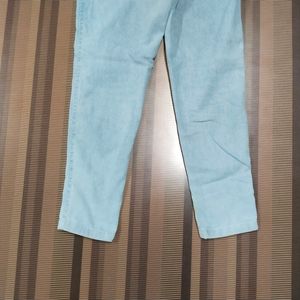 V-46 Size-30 Slim Fit Women Denim Jeans