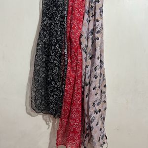 Multi Scarf Regular