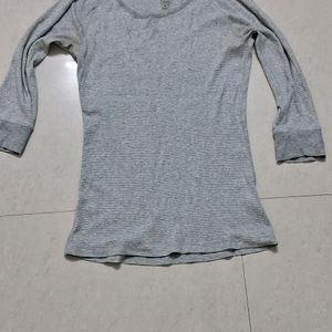 Grey Color T-shirt With Lining