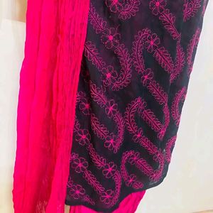 Lakhnavi Kurti