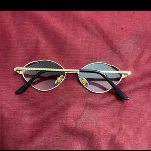 Stylish Gold Rim Polaroid Sunglasses