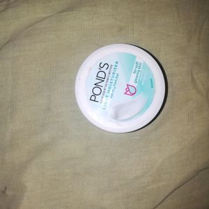 Ponds Moisturizer