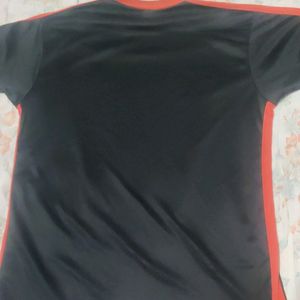 Yonex T Shirt Without Coller With New Condition