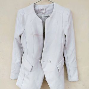 SALE PRICE!! XS White Korean Blazer