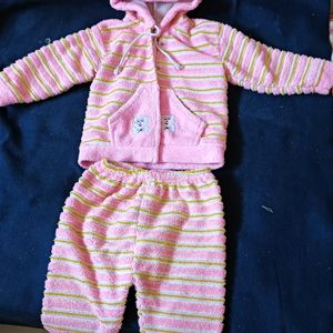 Cute Sweater Set Of Pant And Top For 3yrs Kid