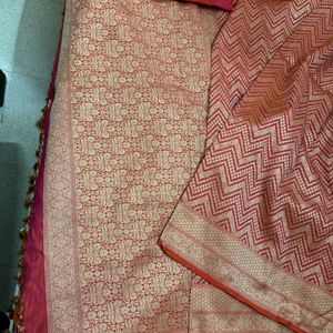 Rani Pink Banarasi Saree With Blouse