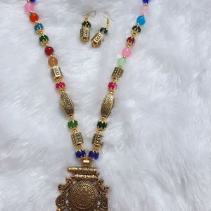 Beautiful Multicolour Necklace Set