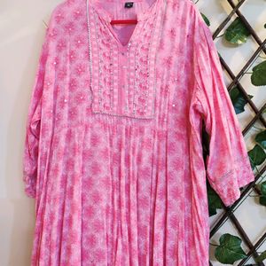 XL Pink And White Chikankari Ethnic 3 Piece Dress