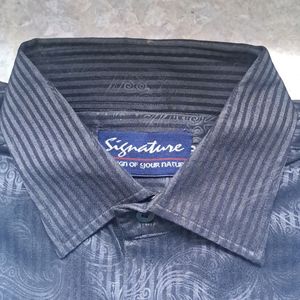 Full Sleeves Shirt With Front Pocket Used Once