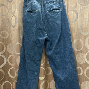 Max Mom Fit Jeans