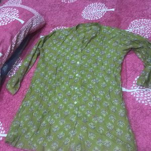 Women Formal Short Kurta Top