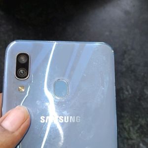 Samsung Galaxy A 30