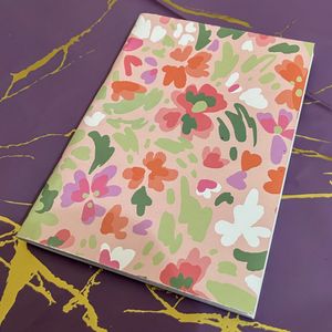 ✨🌸Super Cute Pink Floral Notebook🌸✨