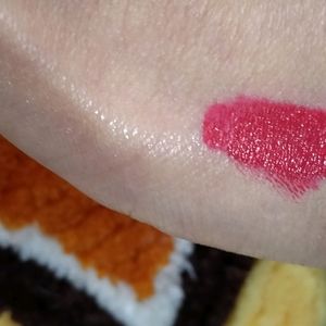 Swiss Beauty Soft Matte Lip Cream