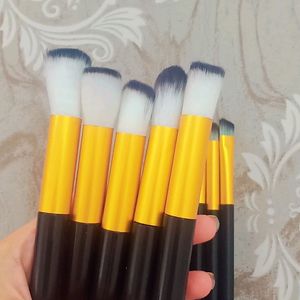 10 Makeup Brushes Set