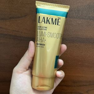 LAKME Lumi-Smooth Aha+ Facewash With 2% Salicylic