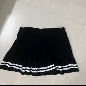 H&M Skater Skirt