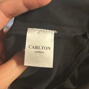 Carlton London Top