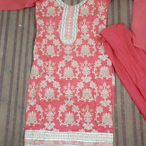 Beautiful Kurti Set With Dupatta